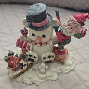 Vintage Enesco elf skipper snowman bear North Pole  Excellent Figurine
